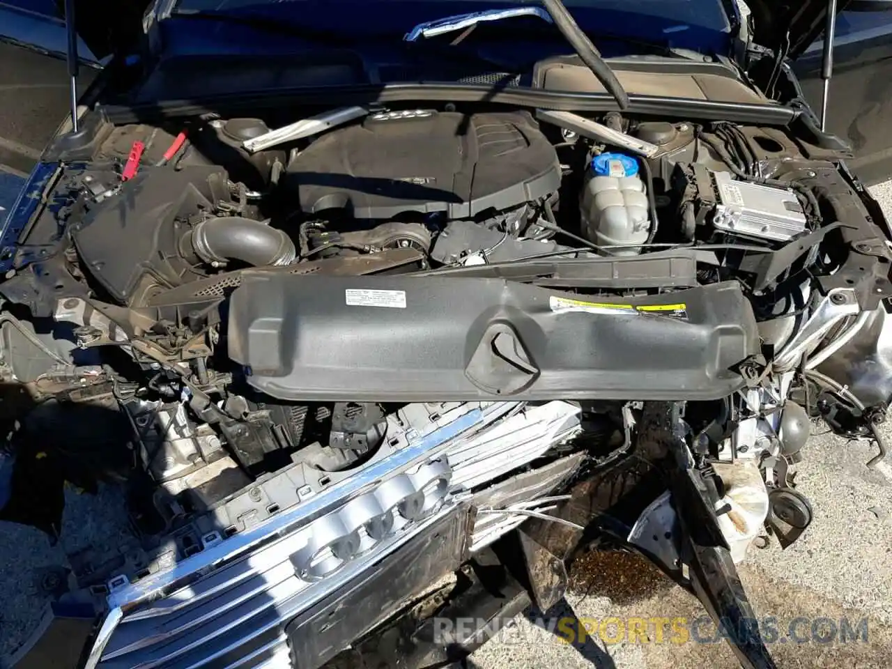 7 Photograph of a damaged car WAUGMAF41KN008016 AUDI A4 2019