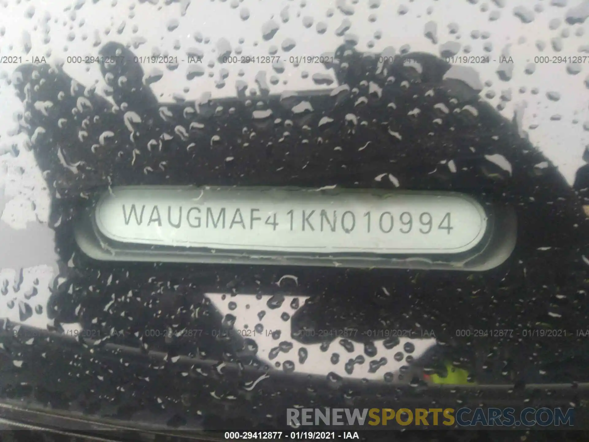 9 Фотография поврежденного автомобиля WAUGMAF41KN010994 AUDI A4 2019