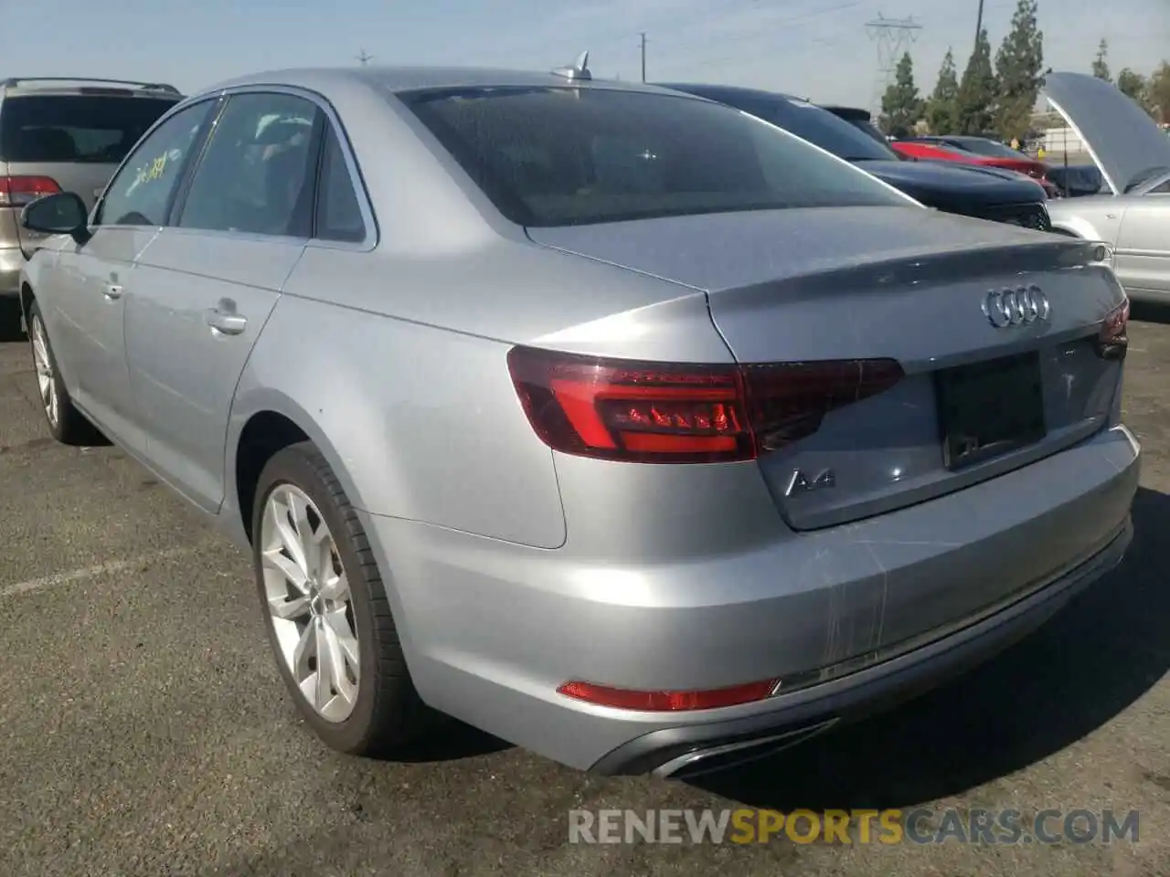 3 Фотография поврежденного автомобиля WAUGMAF42KN005190 AUDI A4 2019