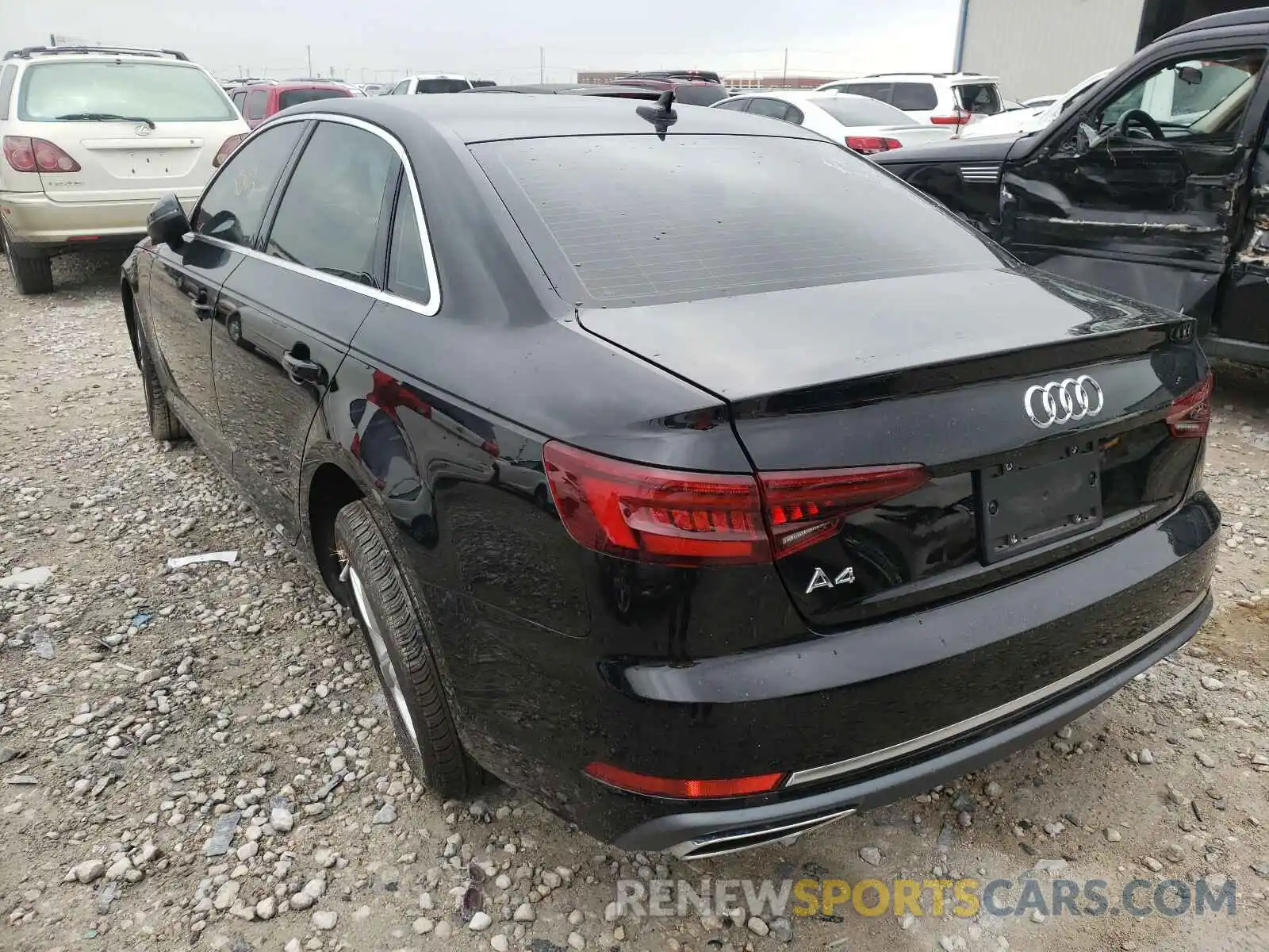 3 Фотография поврежденного автомобиля WAUGMAF42KN011796 AUDI A4 2019