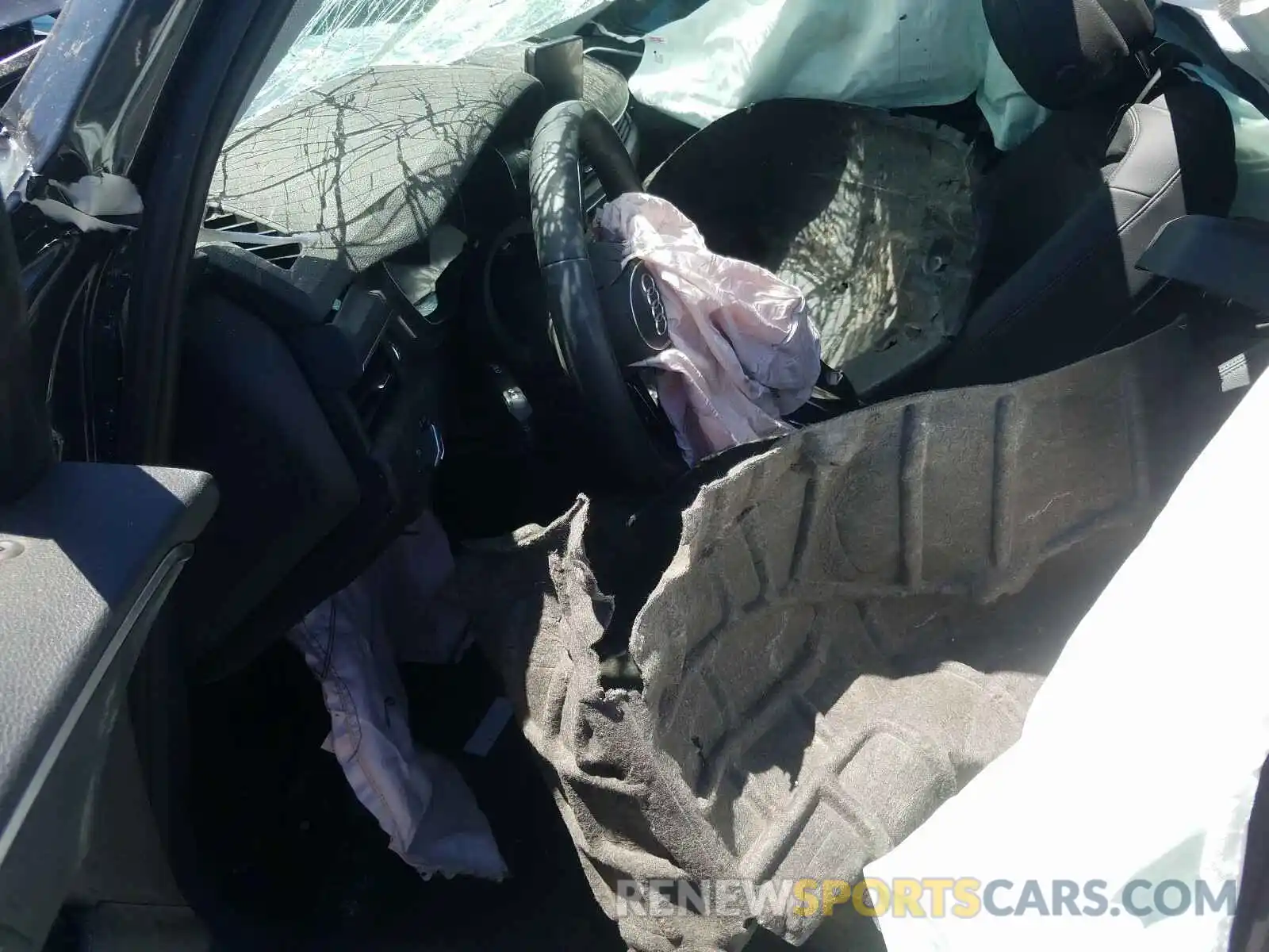 5 Photograph of a damaged car WAUGMAF42KN018070 AUDI A4 2019