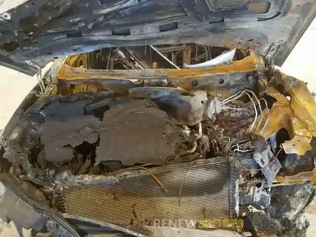 7 Фотография поврежденного автомобиля WAUGMAF43KN001083 AUDI A4 2019