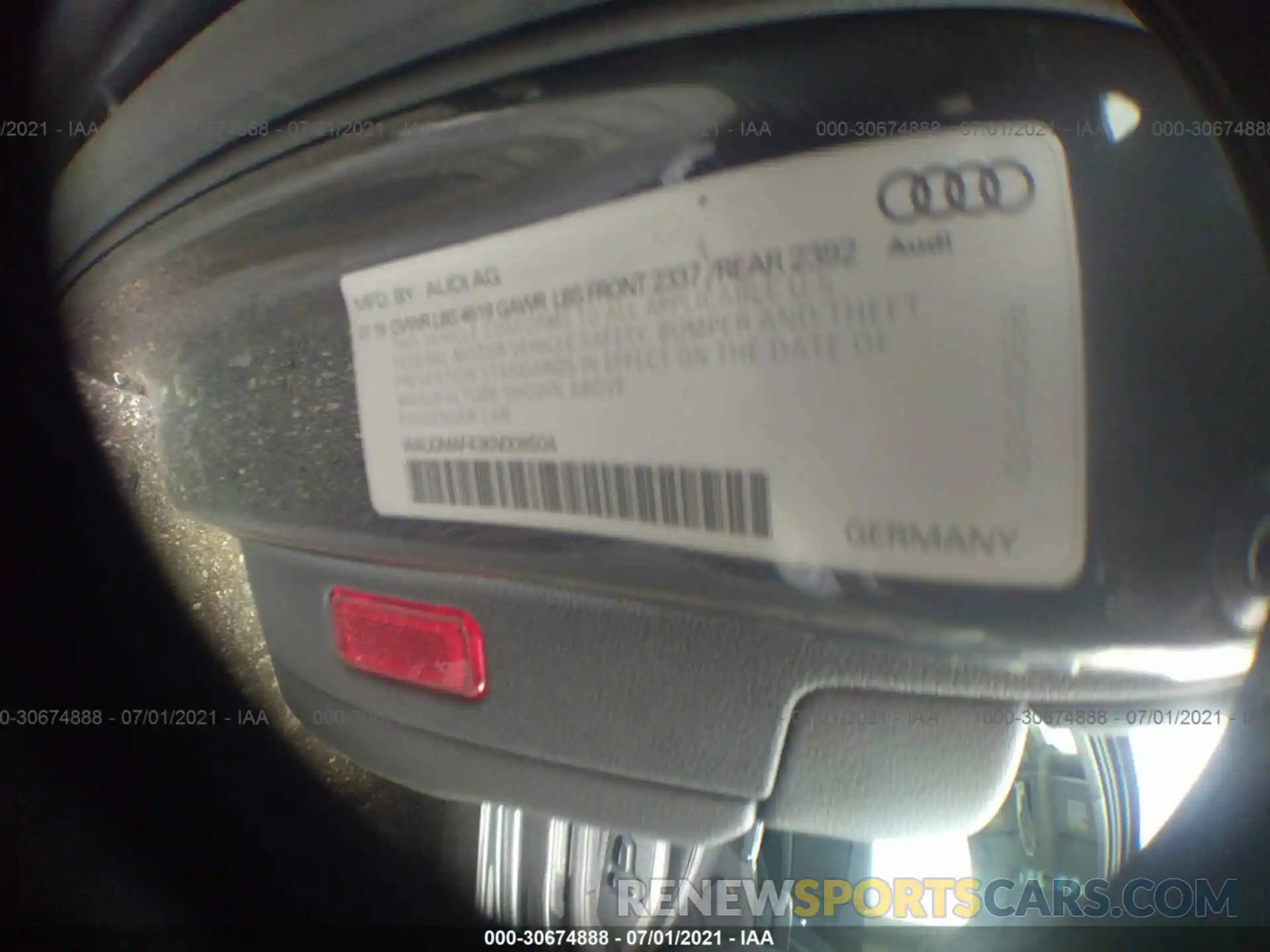 9 Photograph of a damaged car WAUGMAF43KN008504 AUDI A4 2019