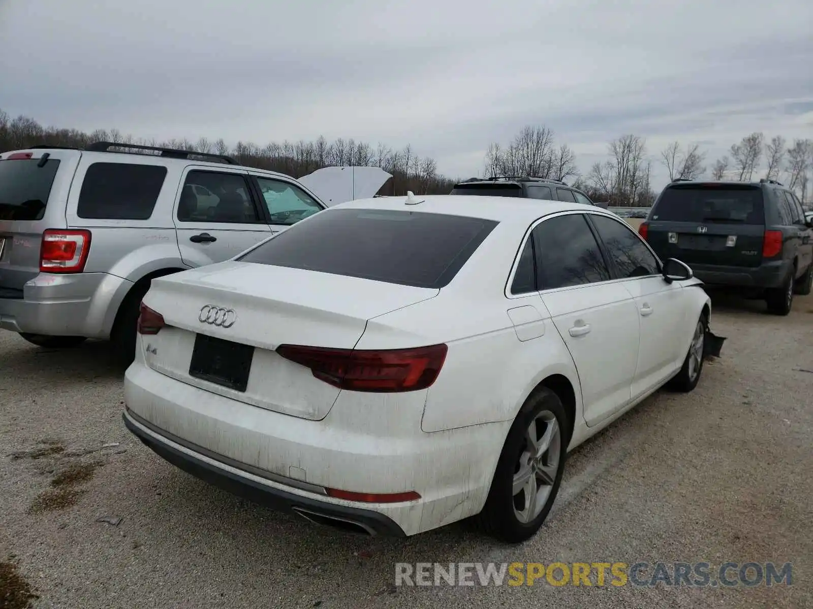 4 Photograph of a damaged car WAUGMAF45KN006141 AUDI A4 2019