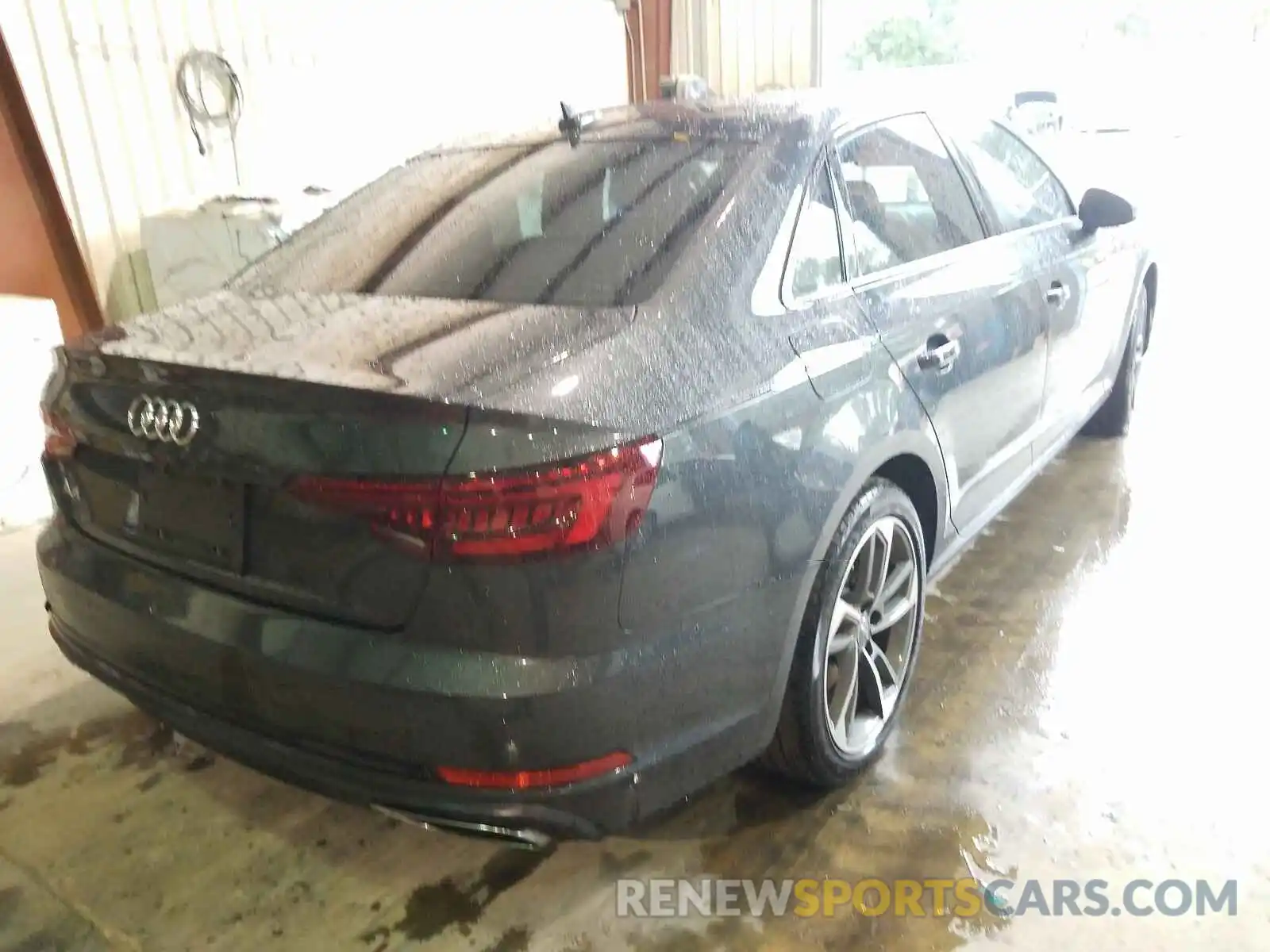 4 Фотография поврежденного автомобиля WAUGMAF45KN012473 AUDI A4 2019