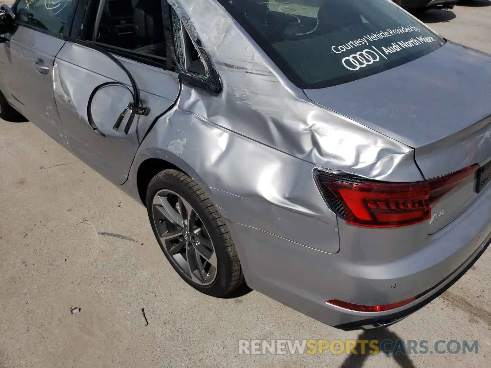 9 Photograph of a damaged car WAUGMAF46KN020498 AUDI A4 2019