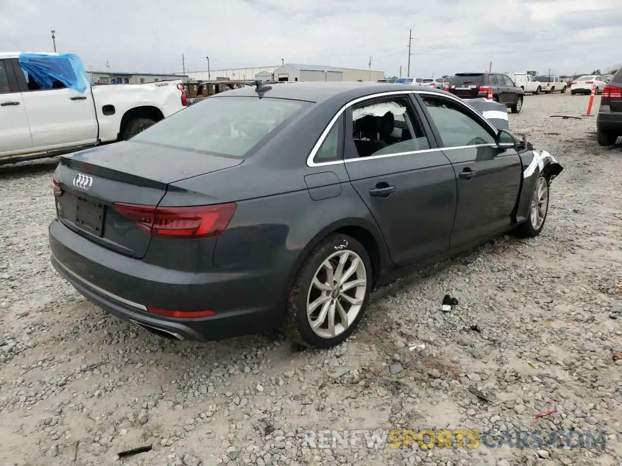 4 Фотография поврежденного автомобиля WAUGMAF47KN001832 AUDI A4 2019