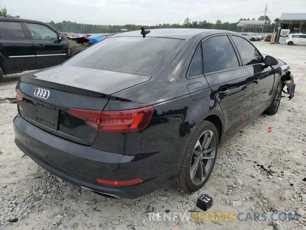 4 Фотография поврежденного автомобиля WAUGMAF47KN020946 AUDI A4 2019