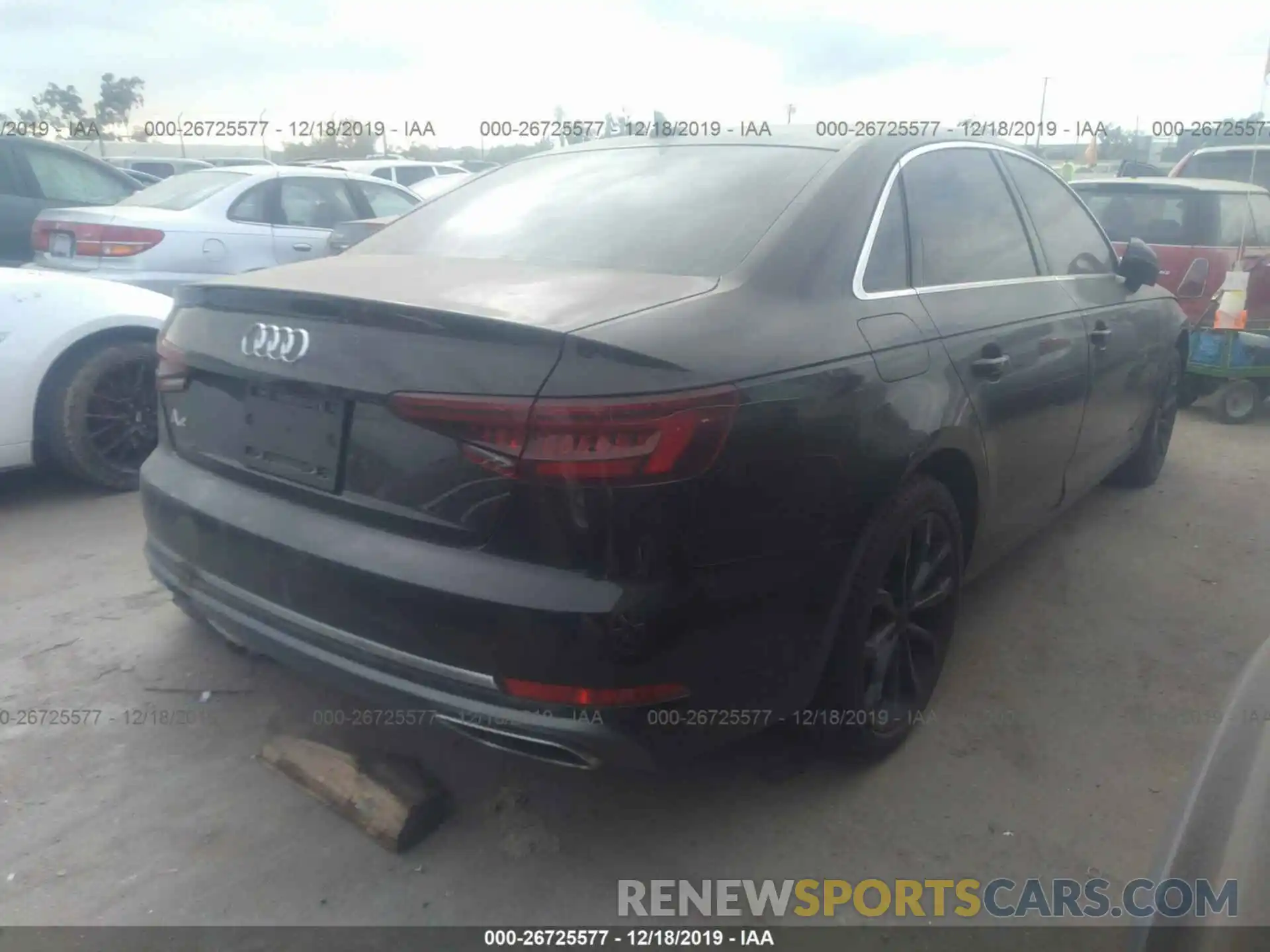 4 Фотография поврежденного автомобиля WAUGMAF48KN002469 AUDI A4 2019