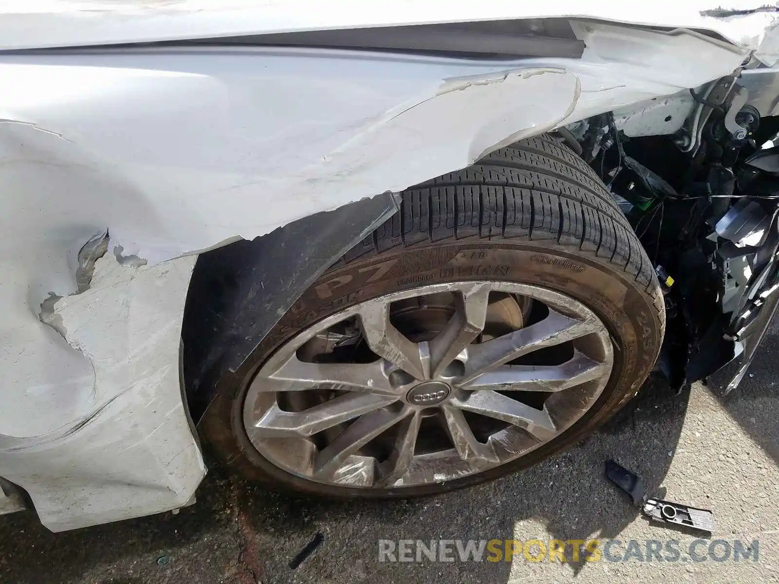 9 Photograph of a damaged car WAUGMAF49KN002917 AUDI A4 2019