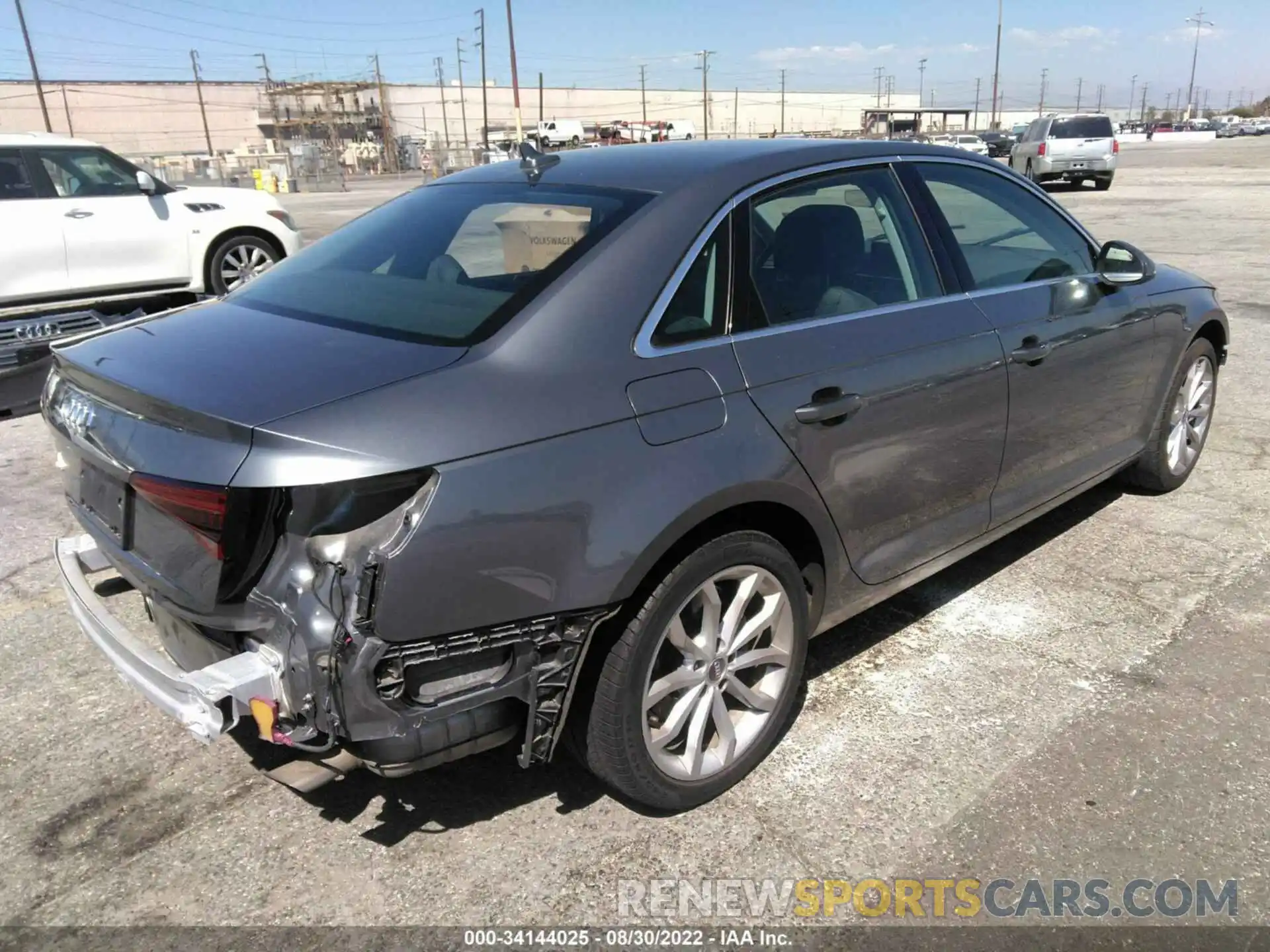 4 Photograph of a damaged car WAUHMAF46KN008145 AUDI A4 2019