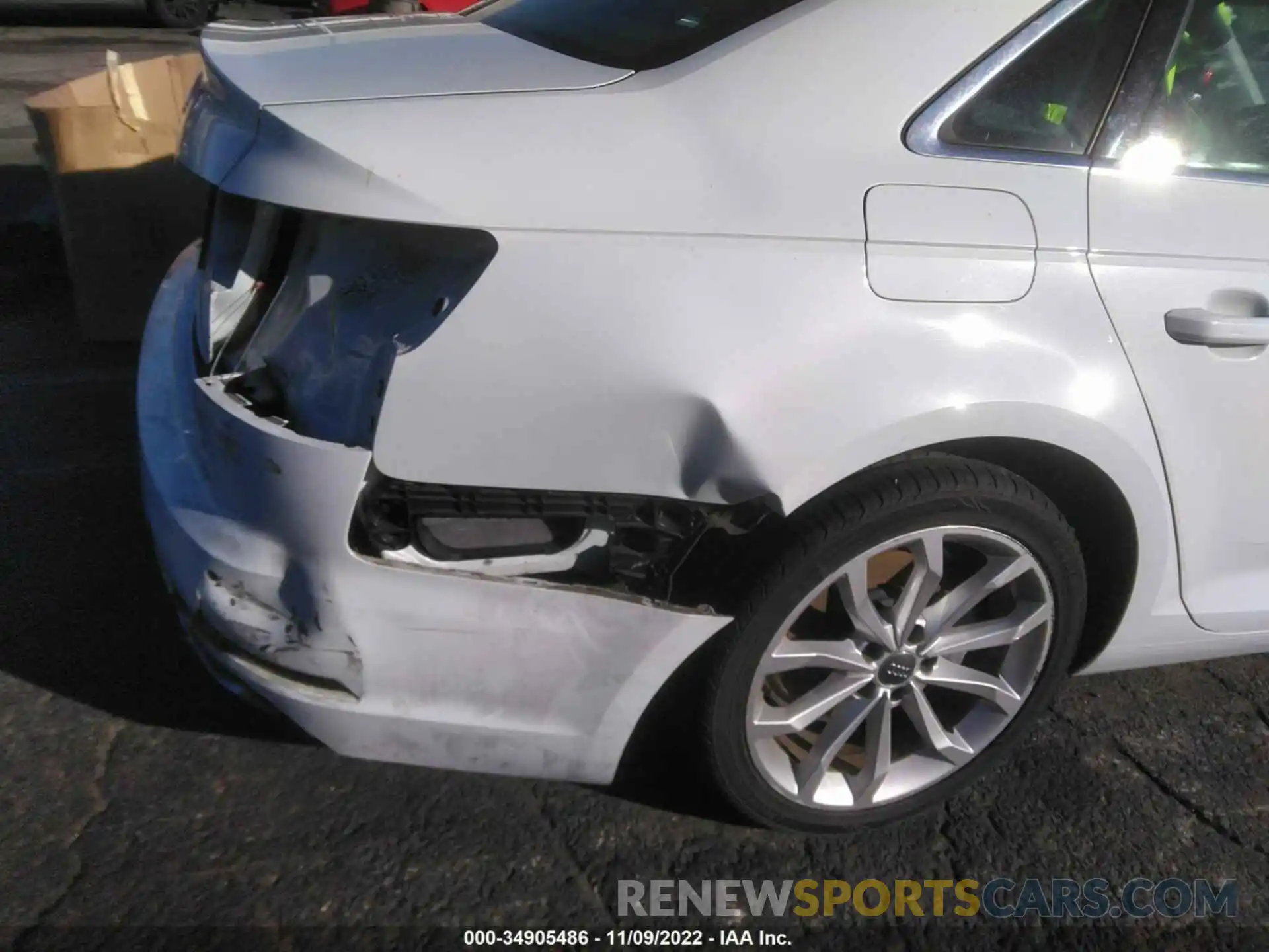 6 Photograph of a damaged car WAUHMAF47KA033238 AUDI A4 2019