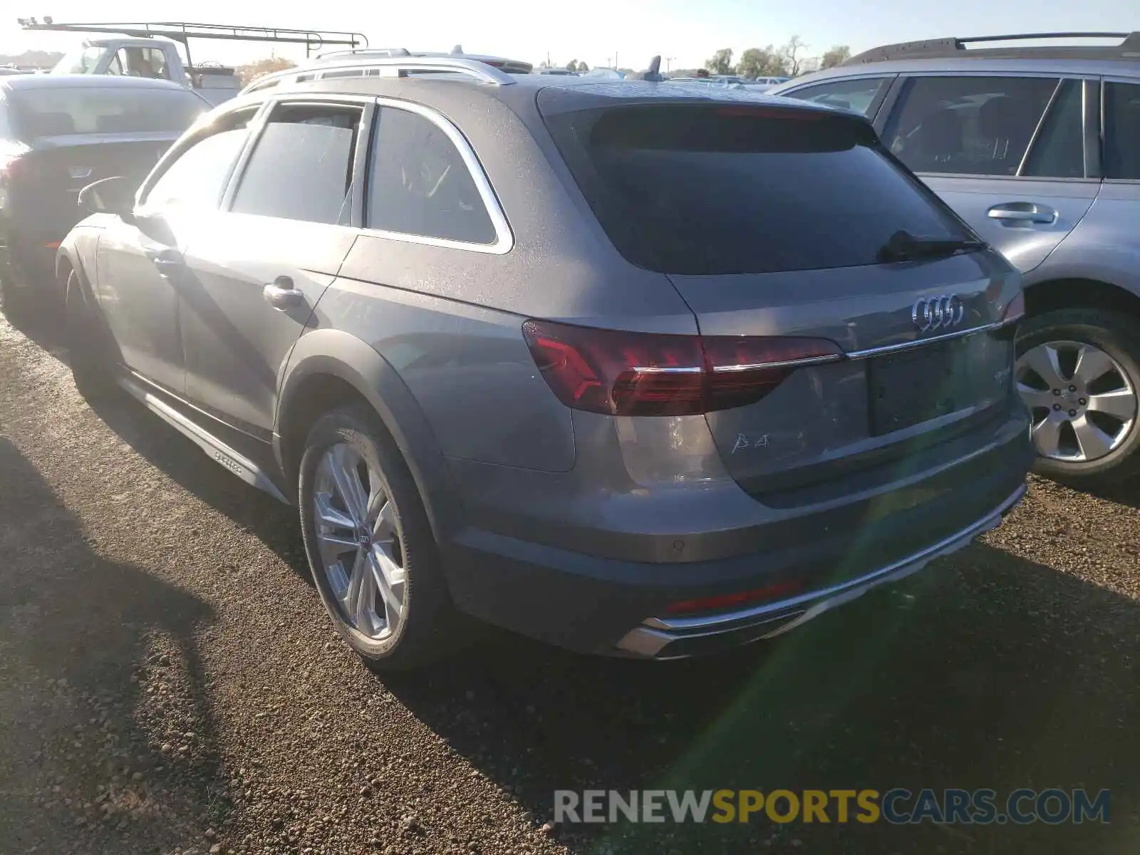 3 Photograph of a damaged car WA18NAF40LA036767 AUDI A4 2020