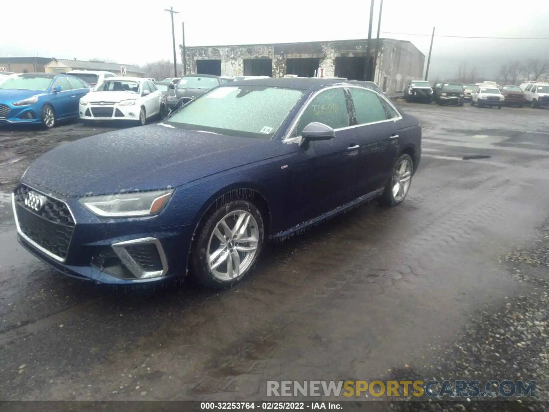 2 Фотография поврежденного автомобиля WAUDNAF46LN007574 AUDI A4 2020