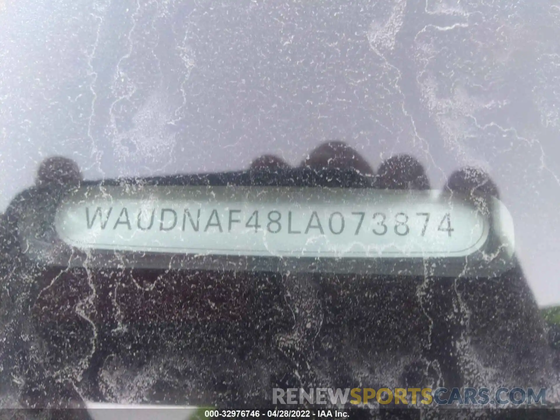 9 Фотография поврежденного автомобиля WAUDNAF48LA073874 AUDI A4 2020