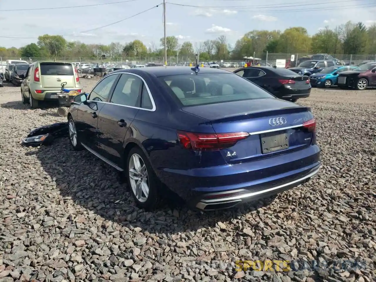 3 Фотография поврежденного автомобиля WAUENAF40LA038914 AUDI A4 2020