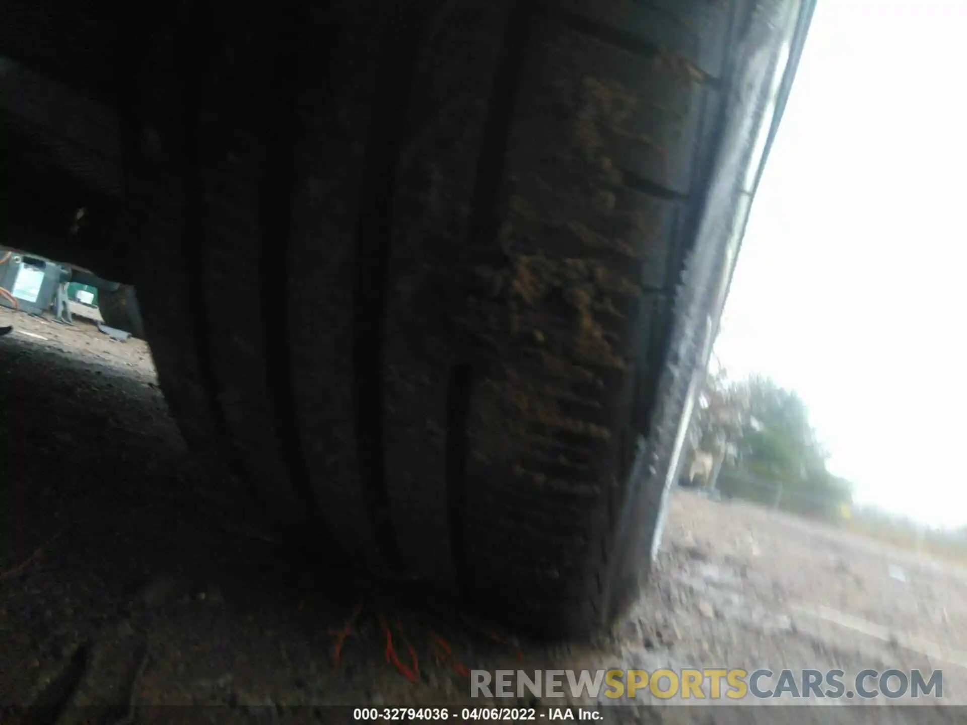 15 Photograph of a damaged car WAUENAF44LA066862 AUDI A4 2020