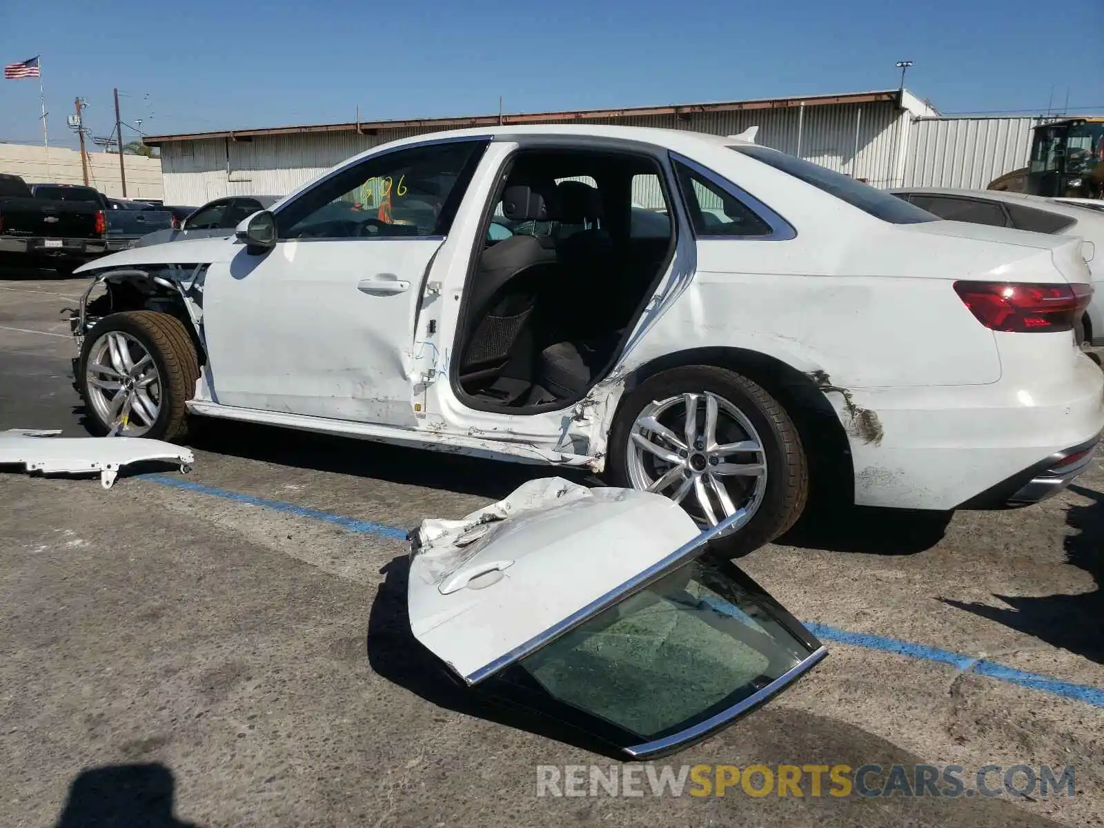 9 Photograph of a damaged car WAUENAF44LN011613 AUDI A4 2020