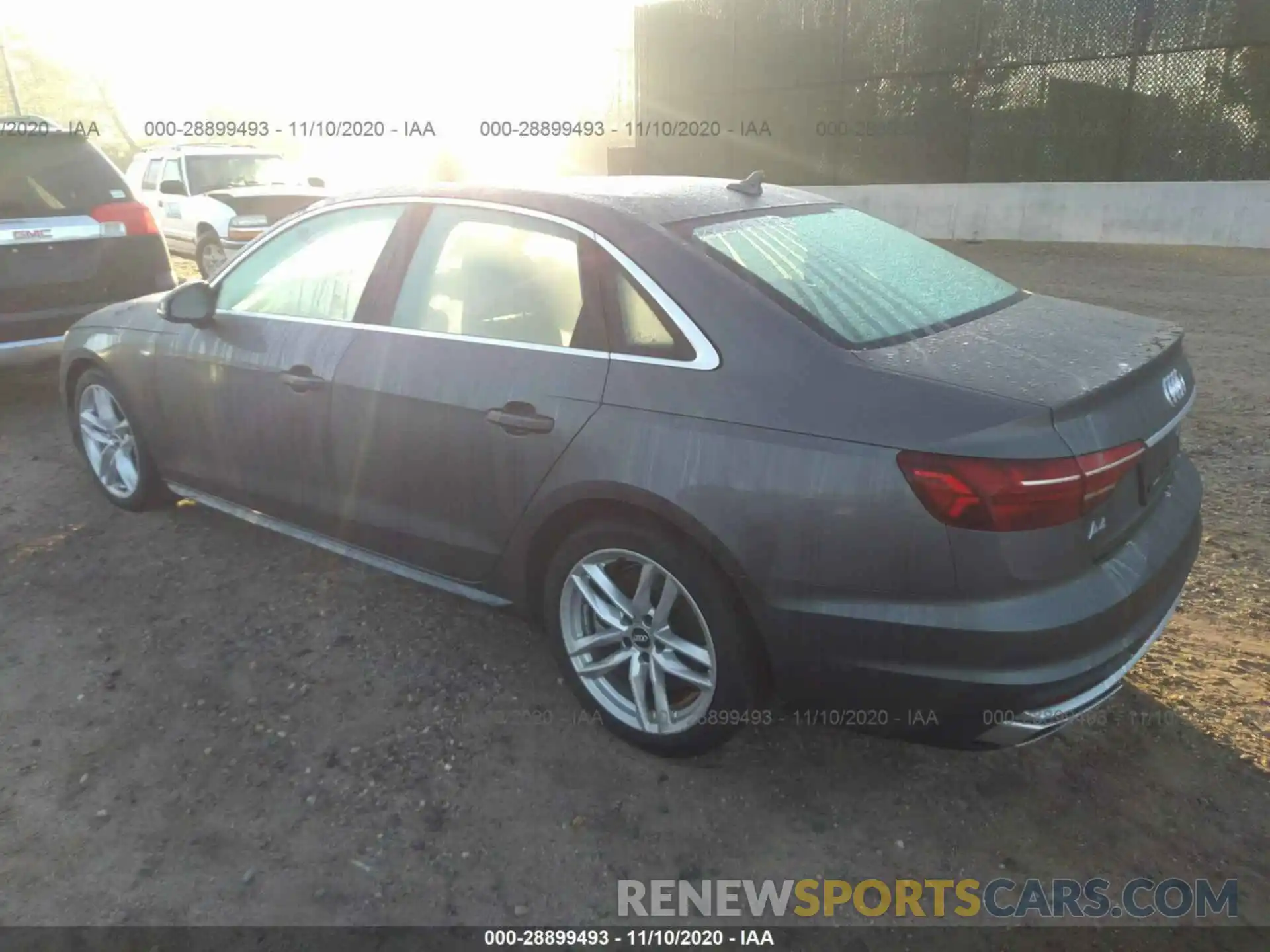 3 Фотография поврежденного автомобиля WAUENAF45LN010440 AUDI A4 2020