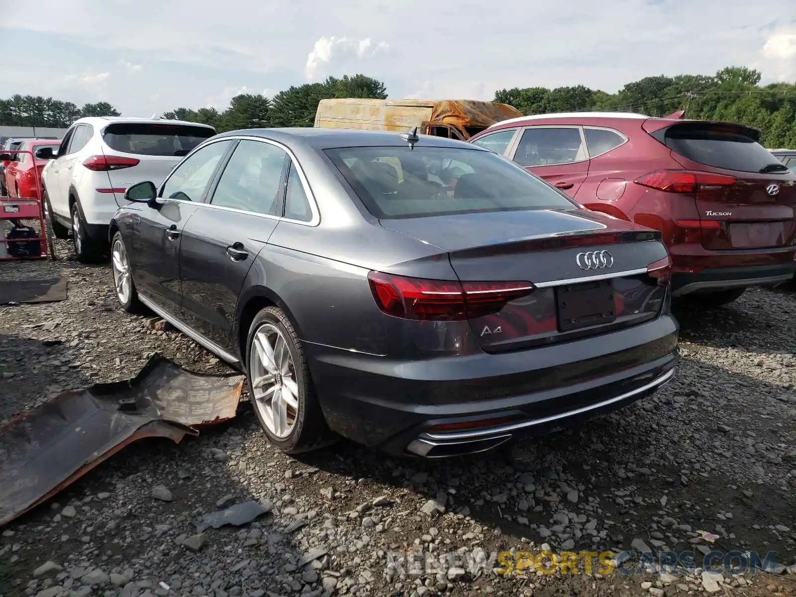 3 Фотография поврежденного автомобиля WAUENAF46LA042725 AUDI A4 2020