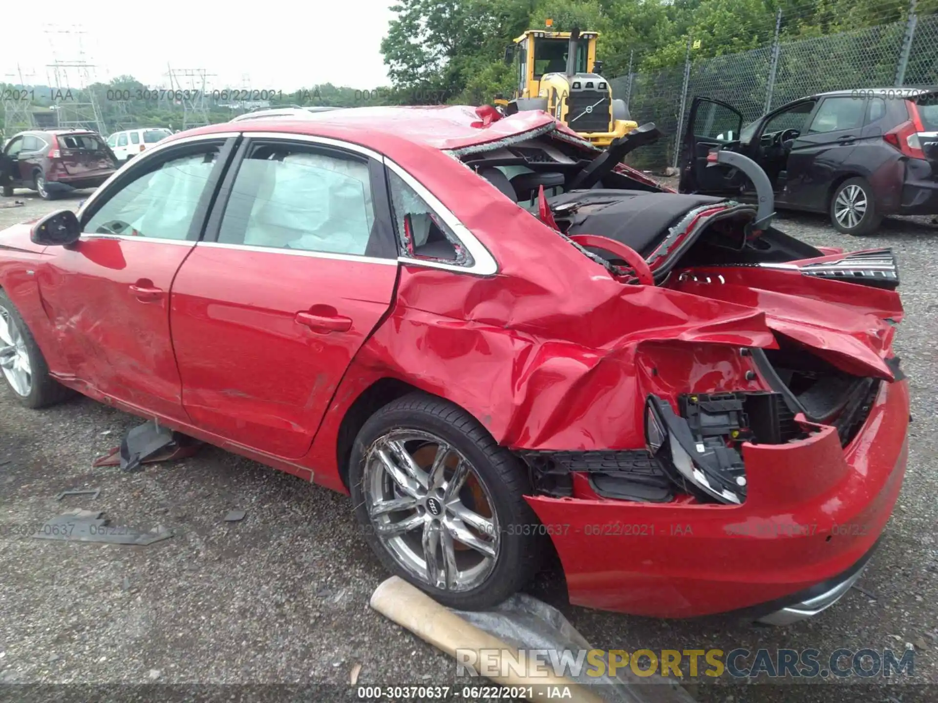 6 Photograph of a damaged car WAUENAF46LA068323 AUDI A4 2020