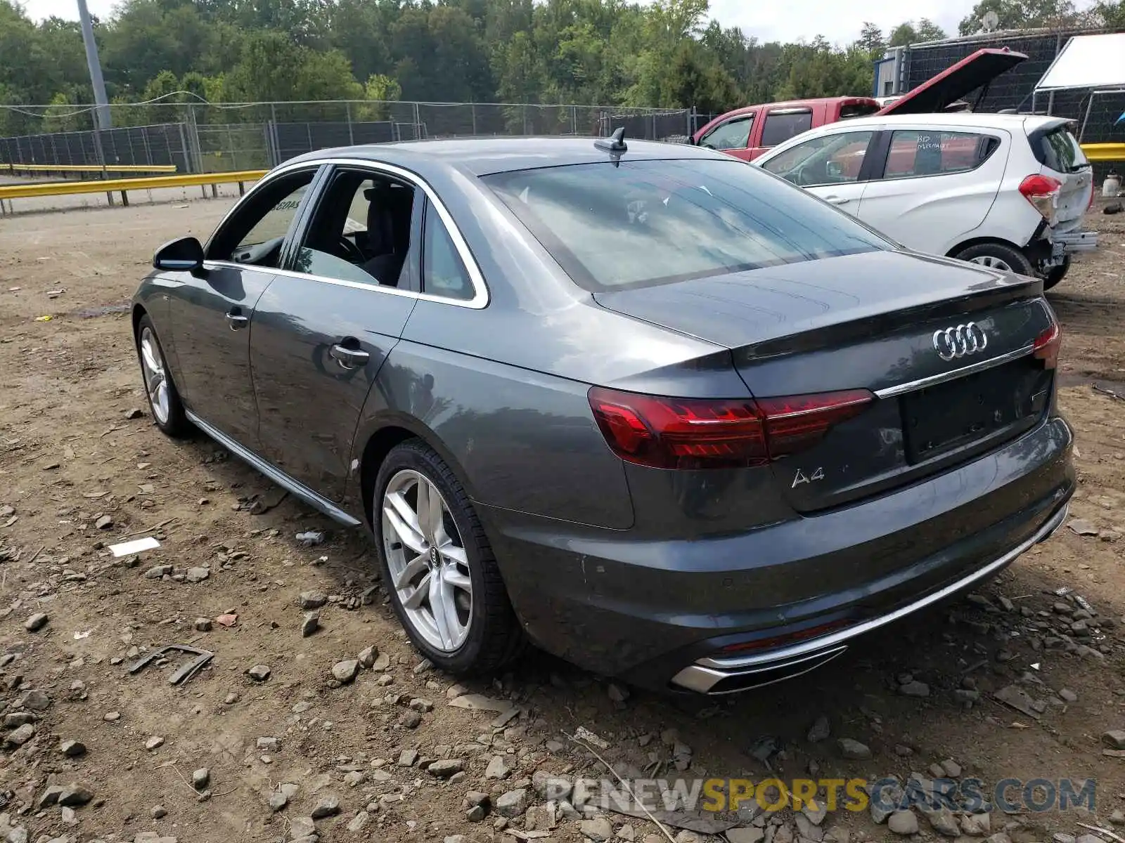 3 Фотография поврежденного автомобиля WAUENAF47LN009340 AUDI A4 2020