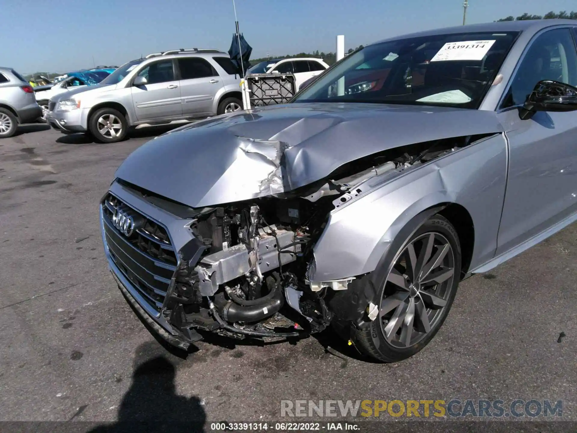 6 Photograph of a damaged car WAUGMAF41LA058360 AUDI A4 2020