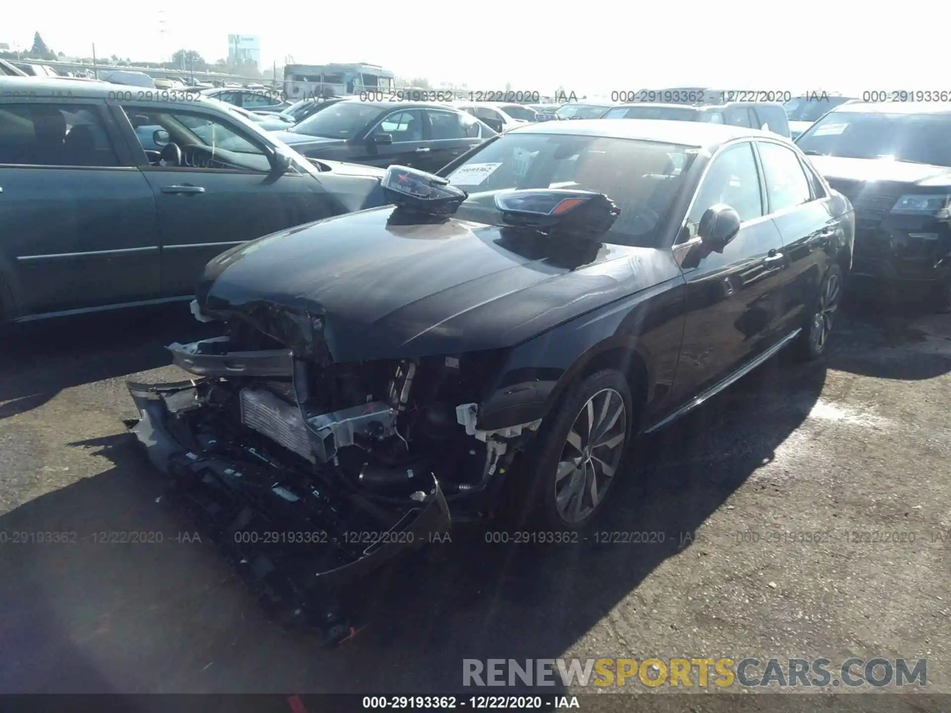 2 Фотография поврежденного автомобиля WAUGMAF42LA068010 AUDI A4 2020