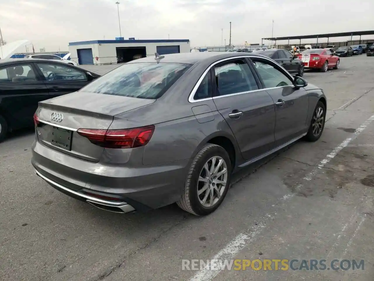 4 Фотография поврежденного автомобиля WAUGMAF42LN005353 AUDI A4 2020