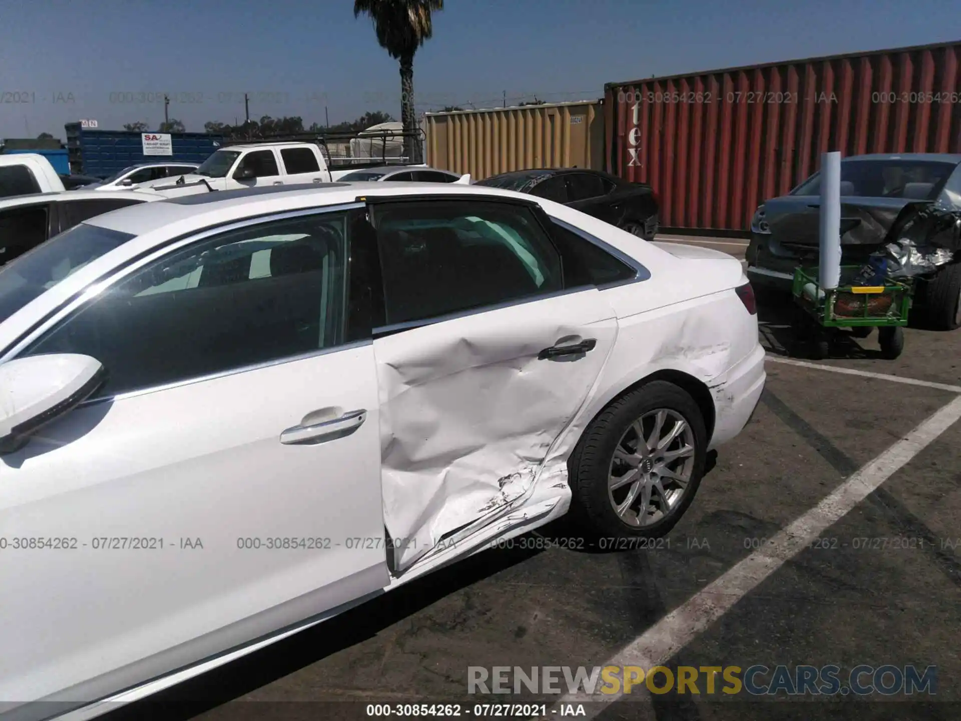 6 Photograph of a damaged car WAUGMAF43LA063348 AUDI A4 2020