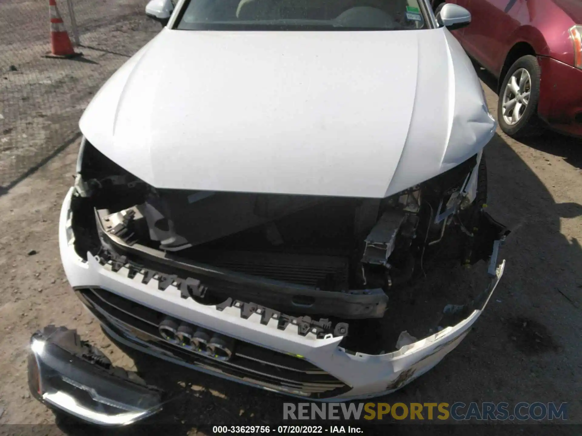 6 Photograph of a damaged car WAUGMAF48LN012405 AUDI A4 2020