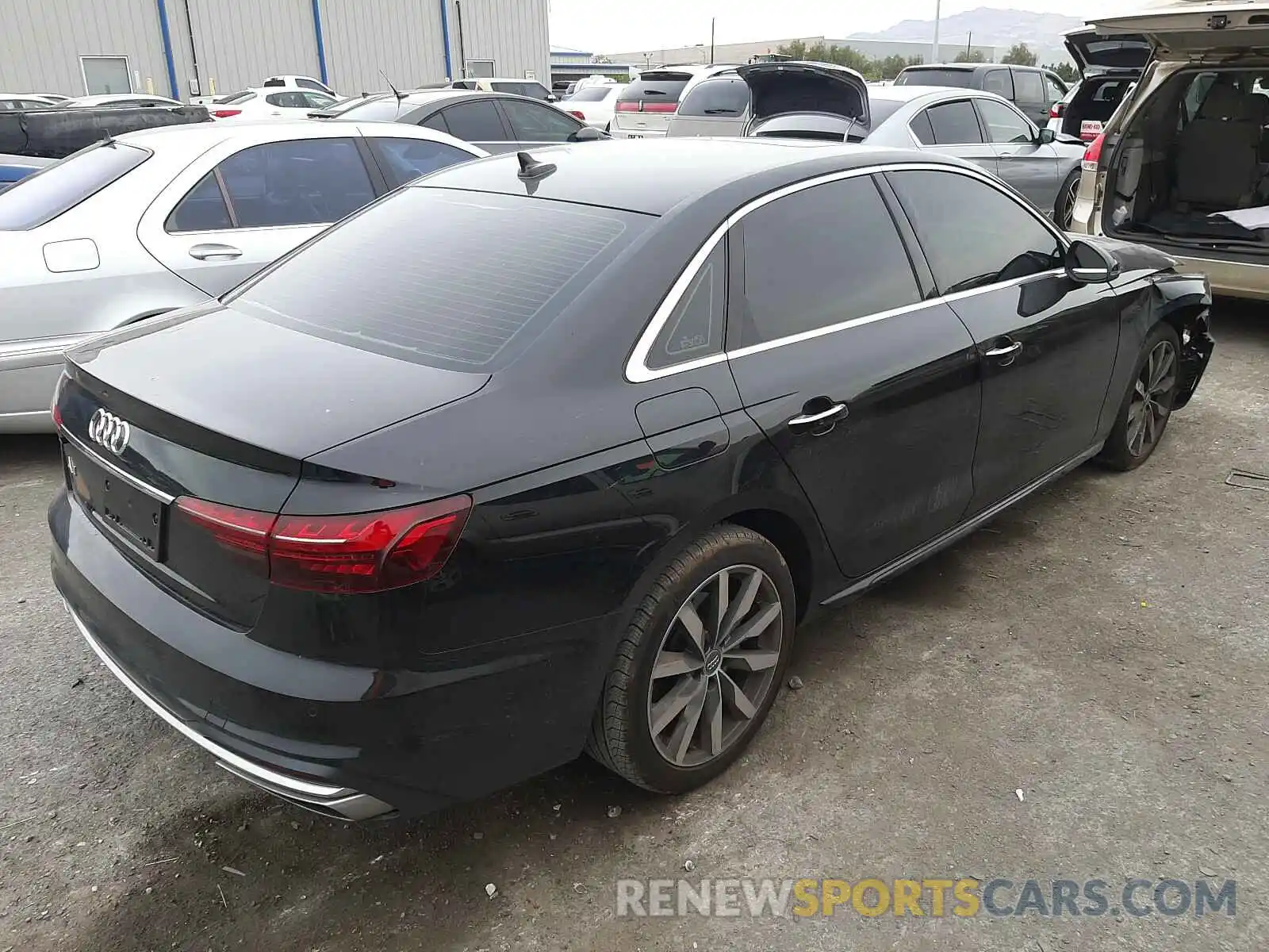 4 Фотография поврежденного автомобиля WAUHMAF46LN010026 AUDI A4 2020