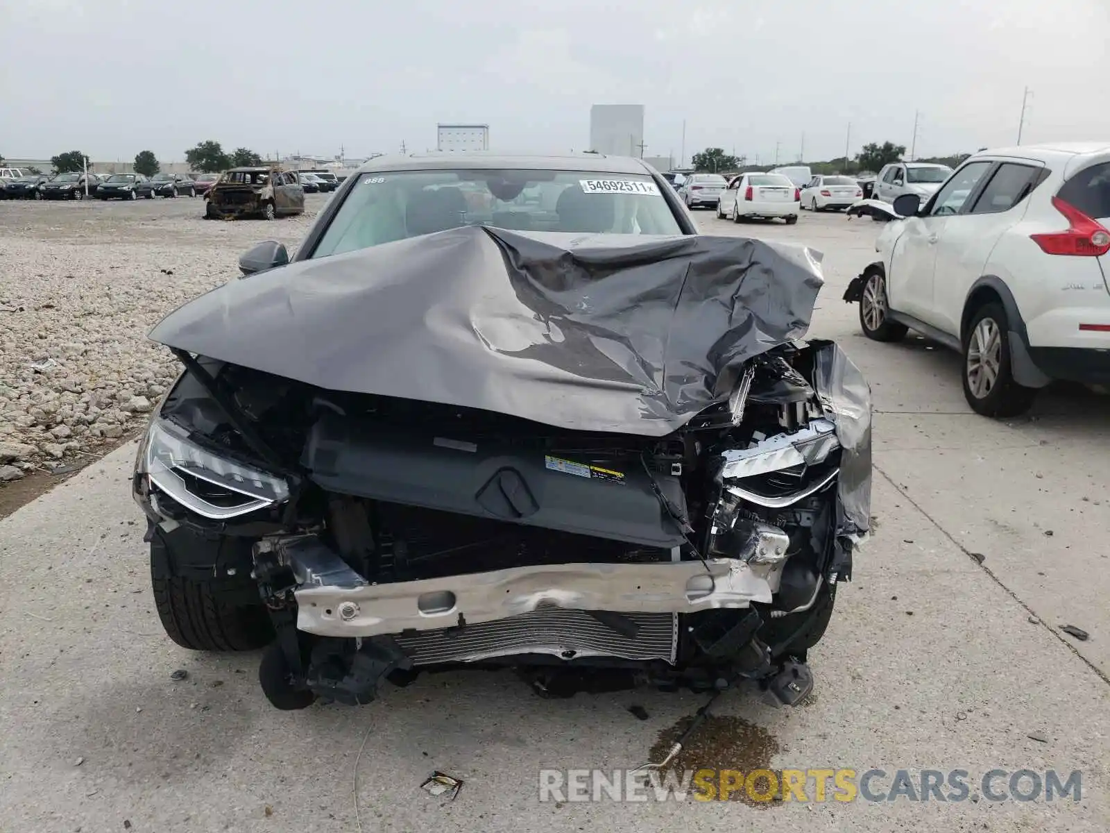 9 Photograph of a damaged car WAUBBAF43MN011888 AUDI A4 2021