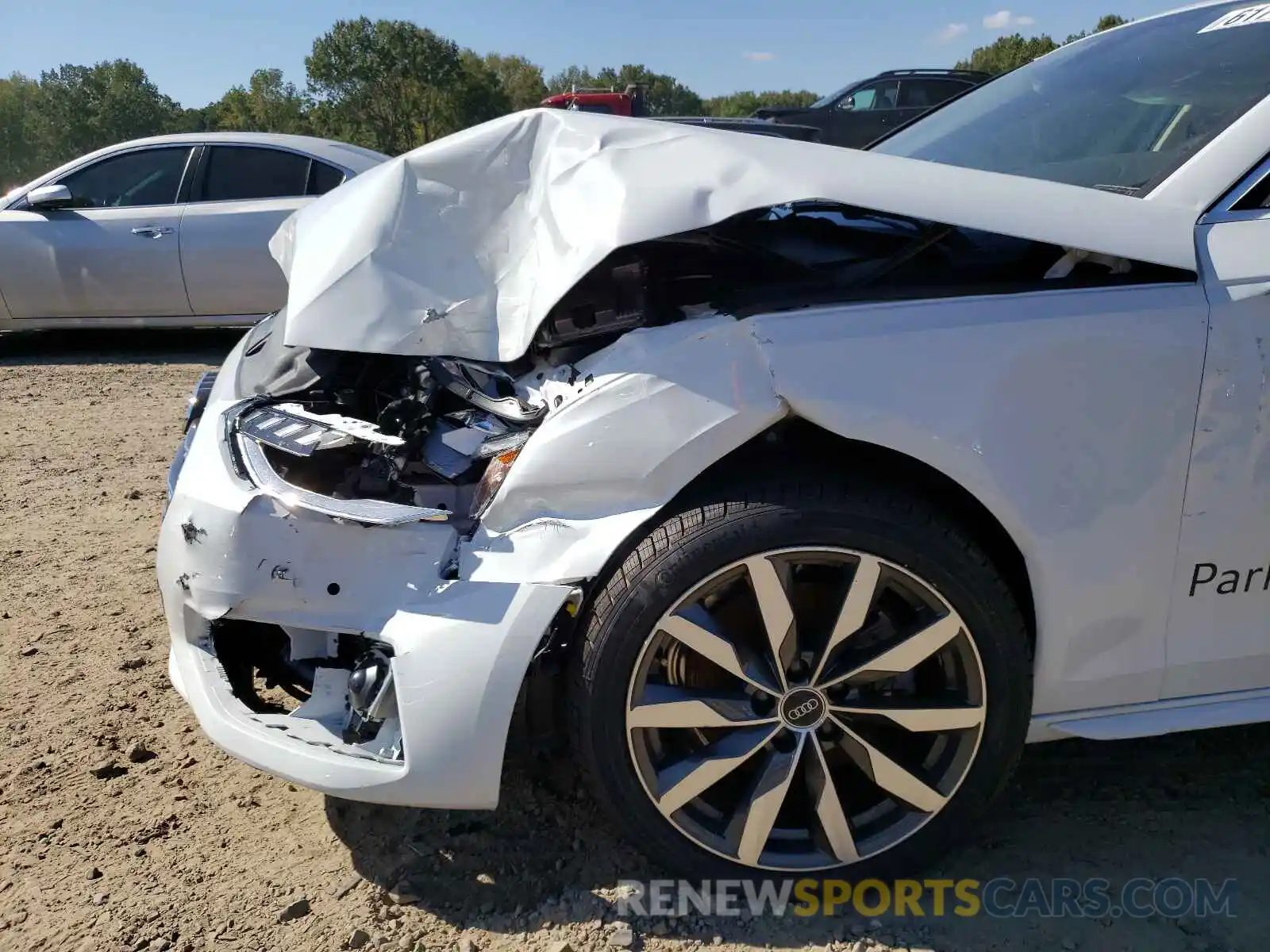 9 Photograph of a damaged car WAUBBAF47MA057425 AUDI A4 2021