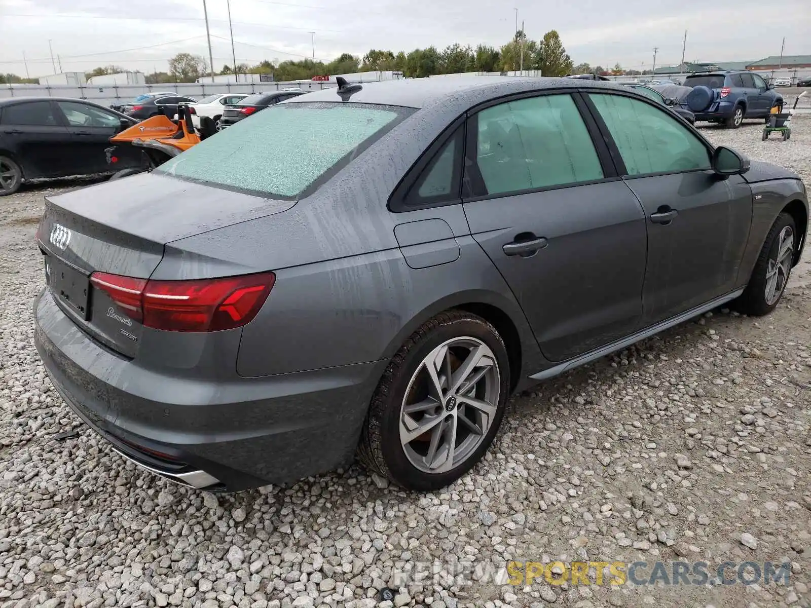 4 Photograph of a damaged car WAUEAAF46MA043595 AUDI A4 2021