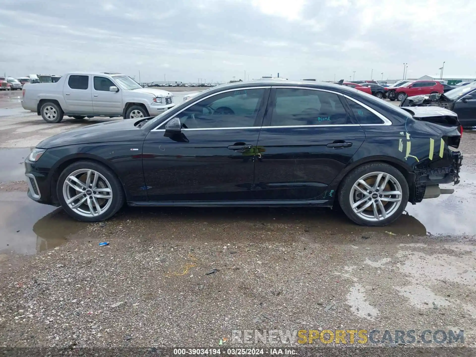 15 Photograph of a damaged car WAUDAAF44NN005031 AUDI A4 2022