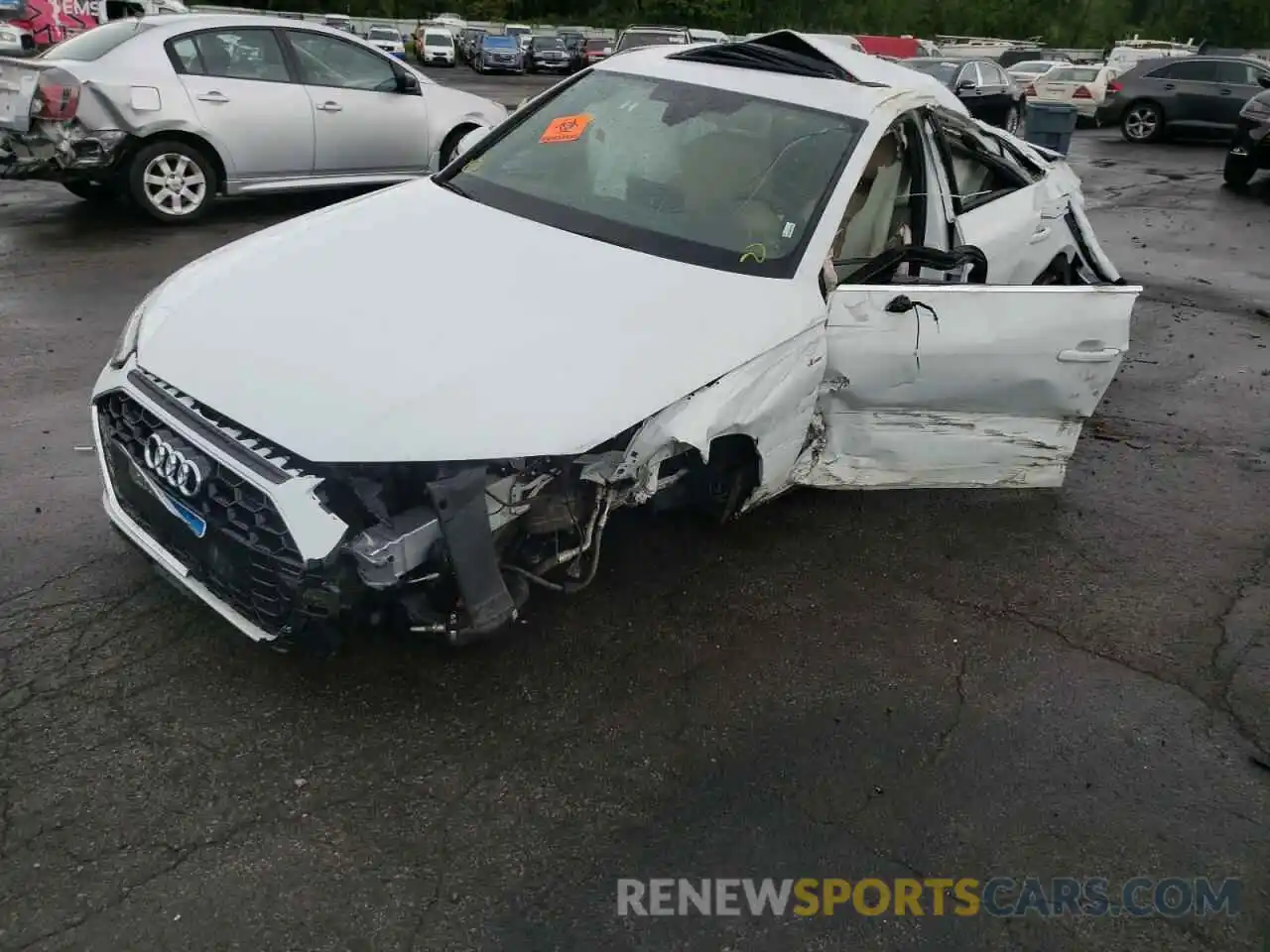 2 Photograph of a damaged car WAUEAAF41NN013530 AUDI A4 2022