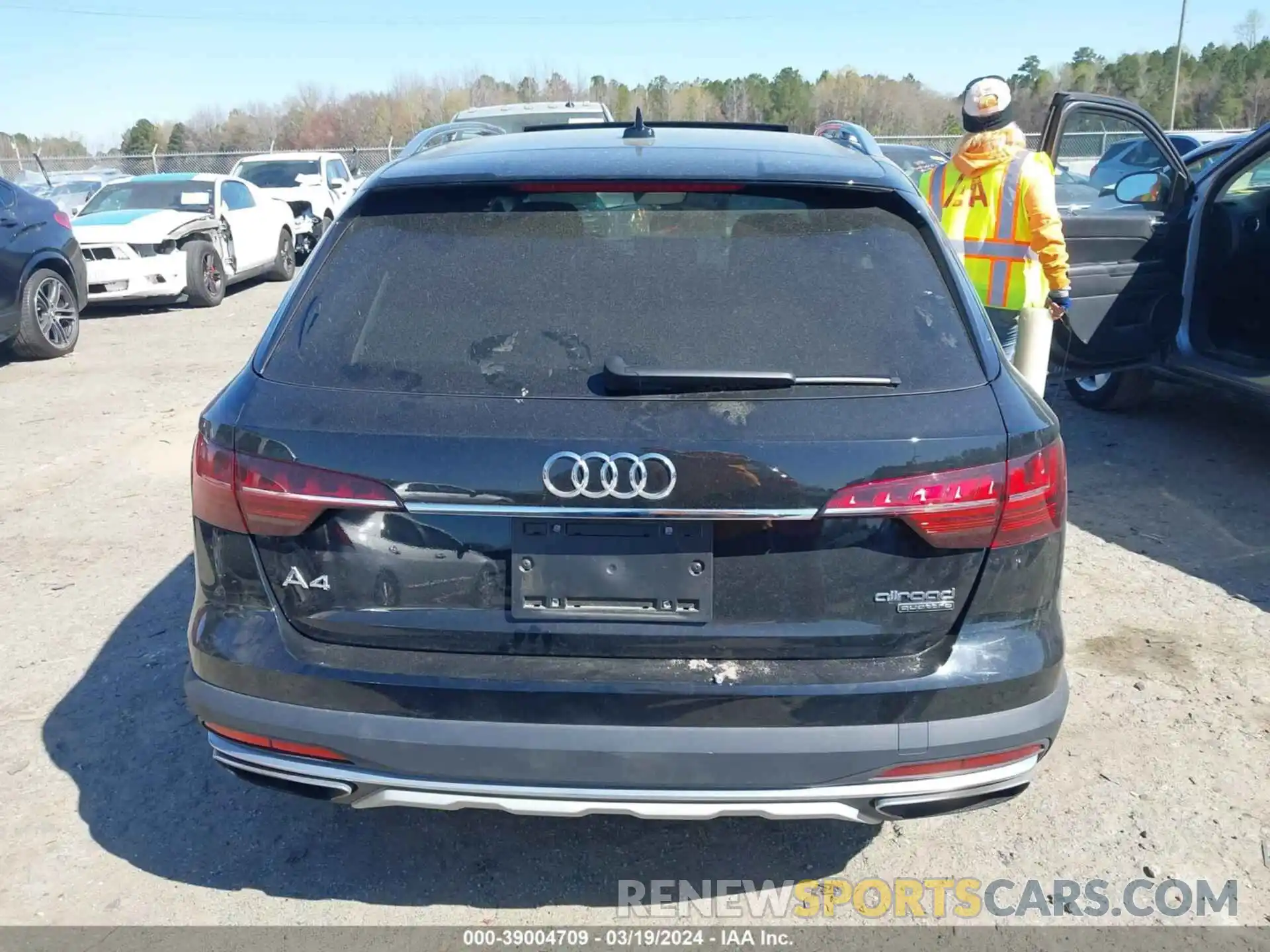 16 Photograph of a damaged car WA17NAF4XLA025352 AUDI A4 ALLROAD 2020