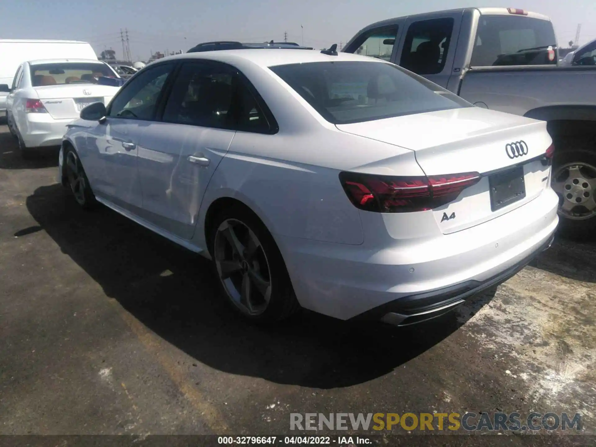 3 Фотография поврежденного автомобиля WAUEAAF41MA085852 AUDI A4 SEDAN 2021