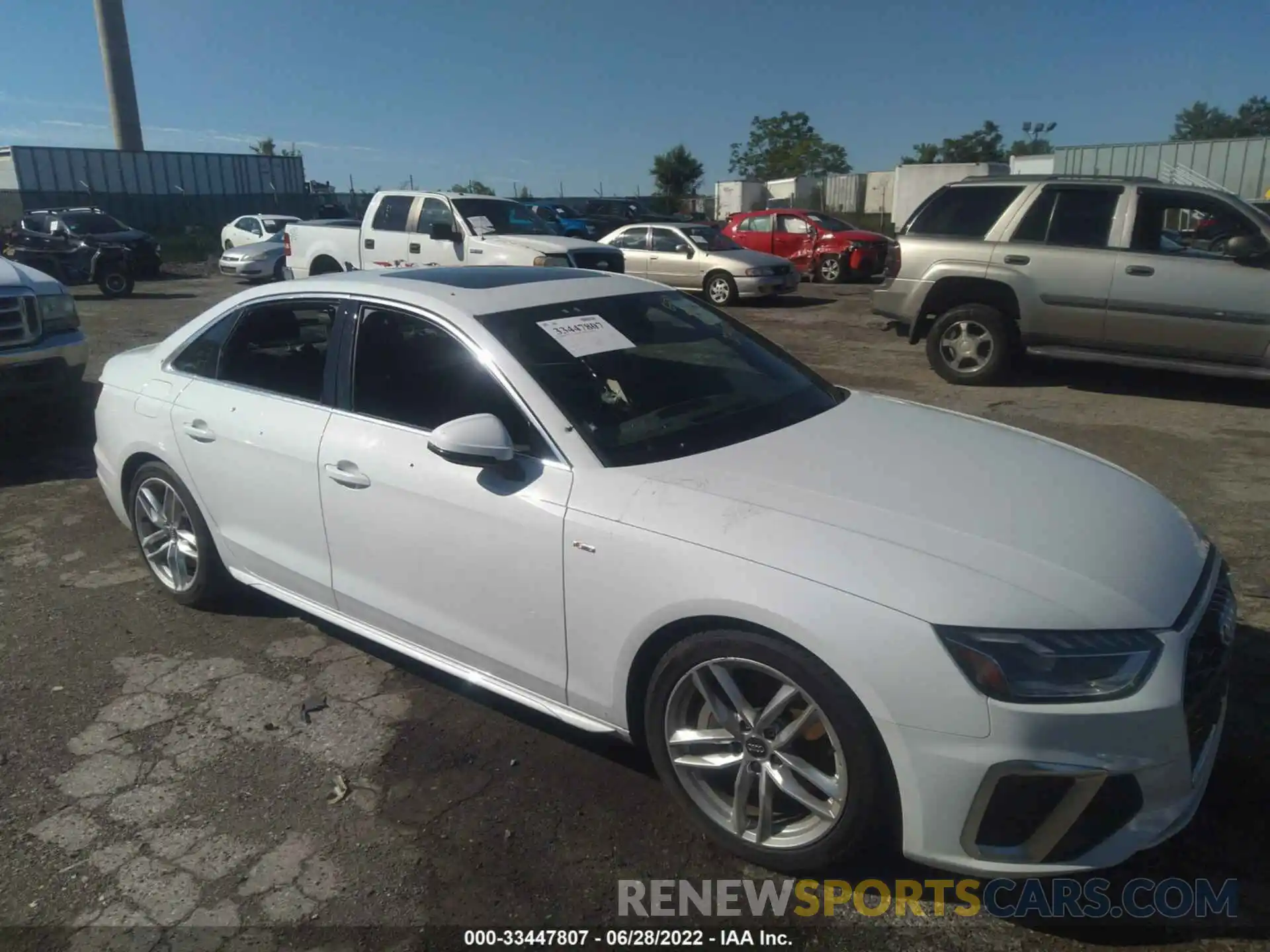 1 Фотография поврежденного автомобиля WAUEAAF43MA022204 AUDI A4 SEDAN 2021