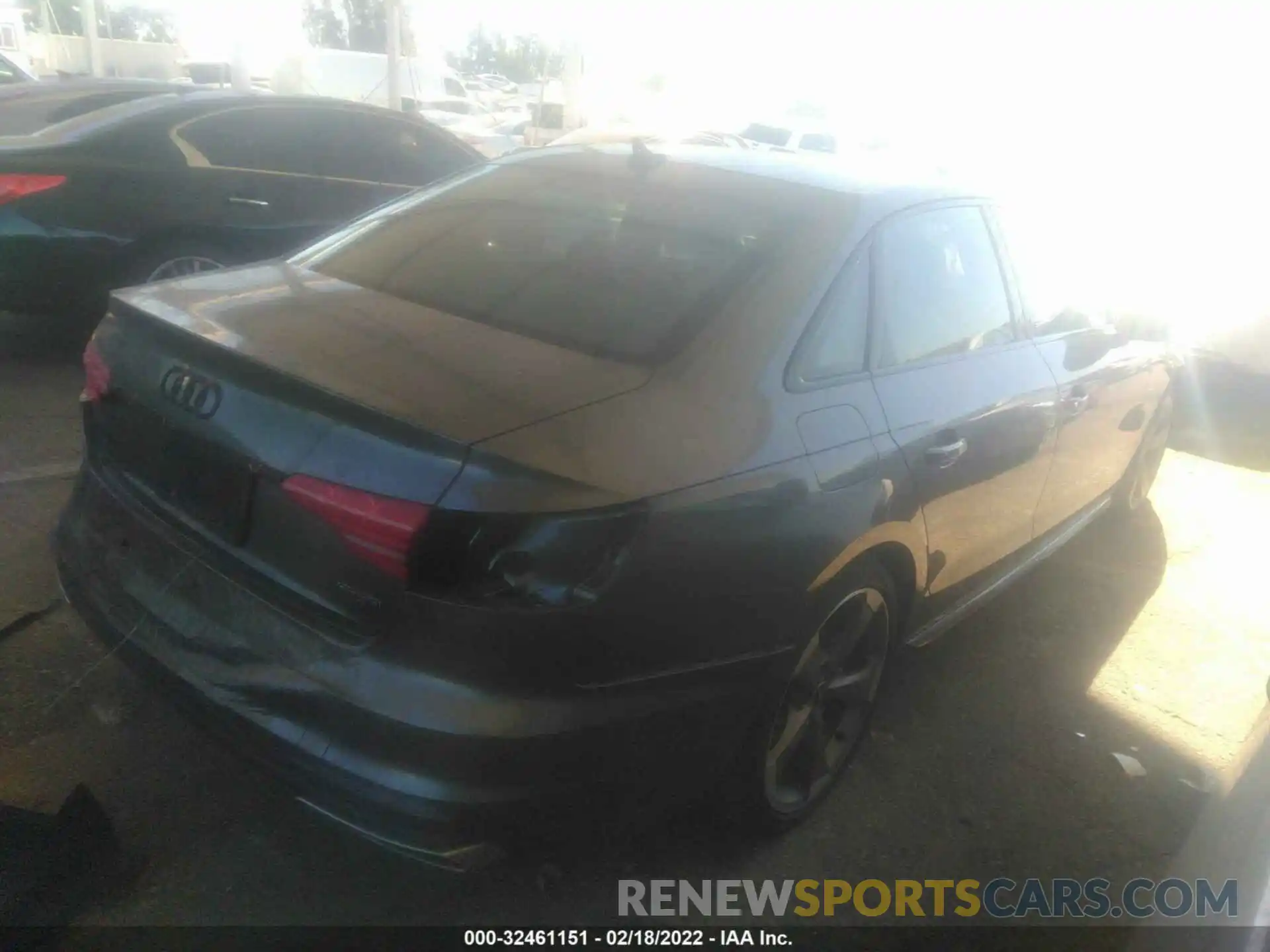 4 Фотография поврежденного автомобиля WAUEAAF47MN010808 AUDI A4 SEDAN 2021