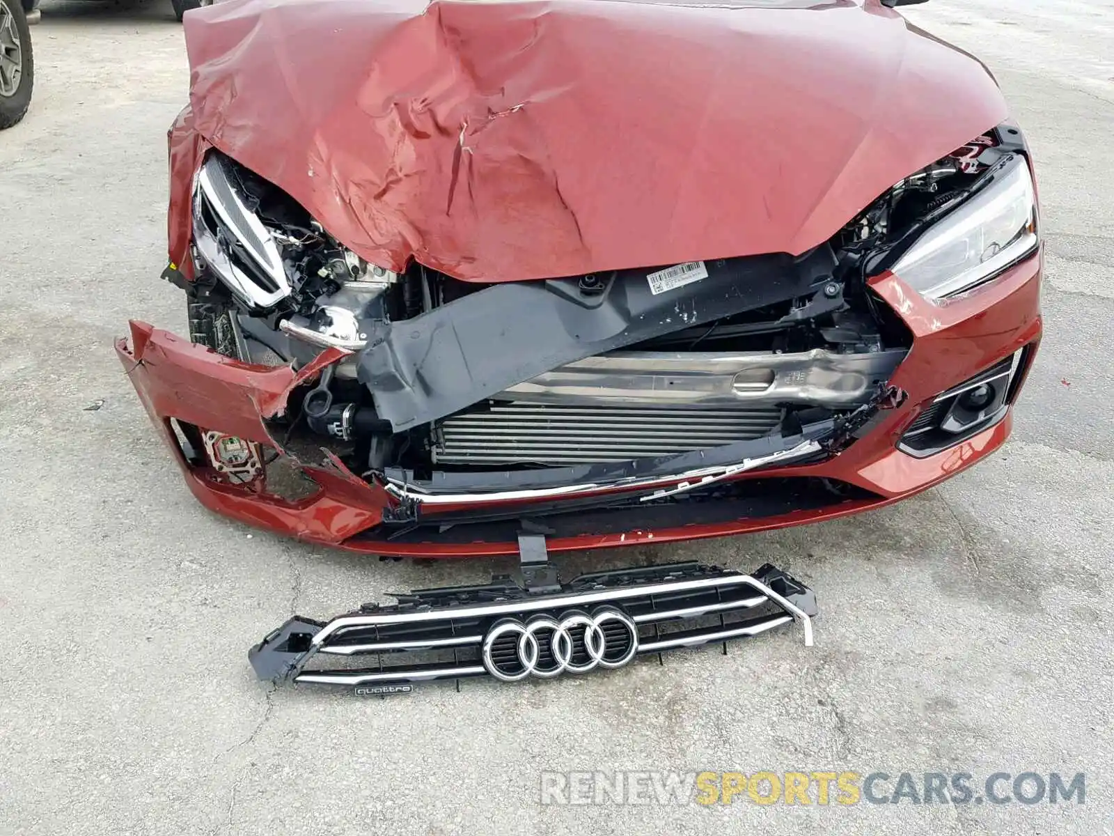 9 Photograph of a damaged car WAU2NGF58KN005939 AUDI A5 2019