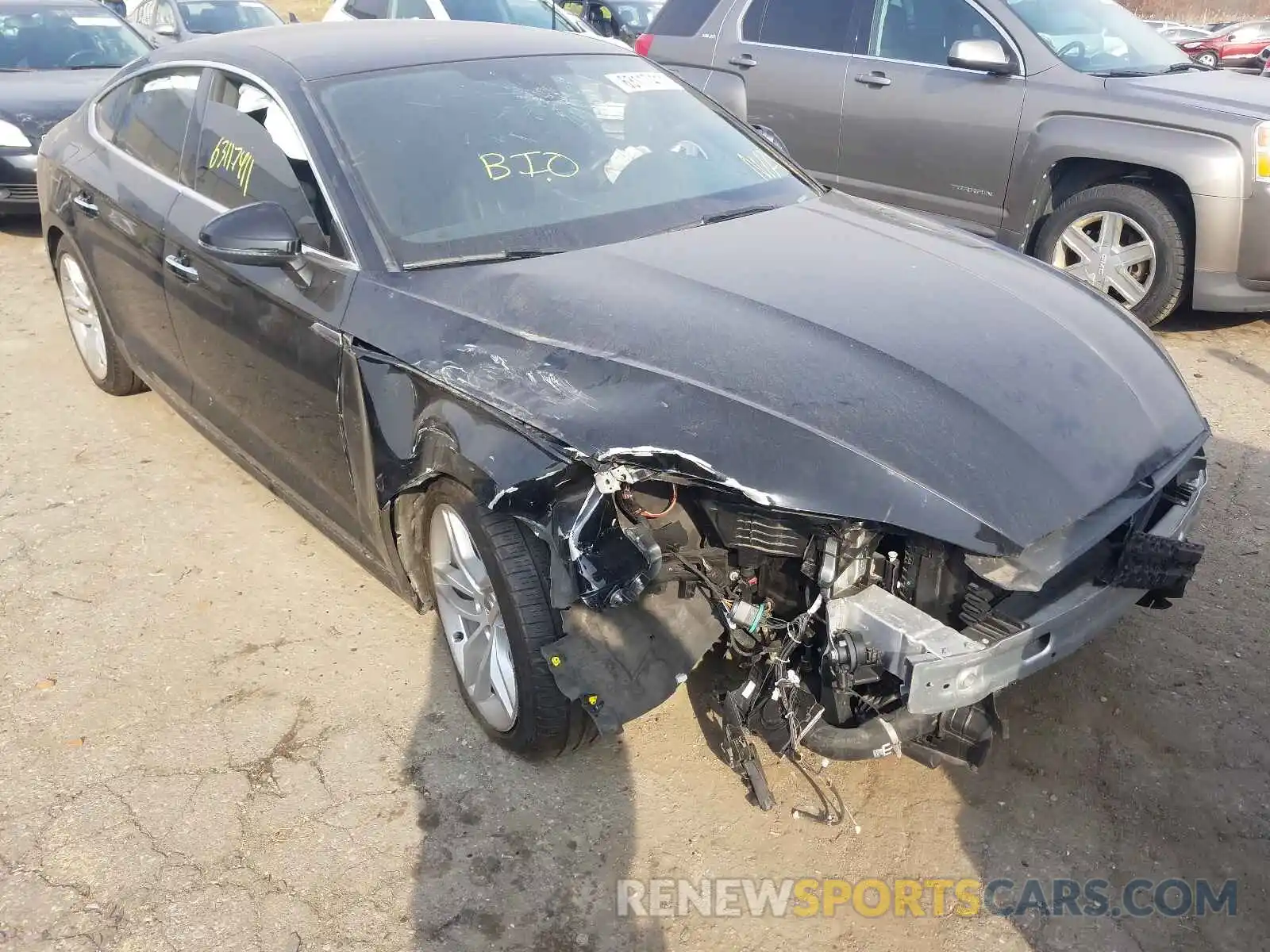 1 Photograph of a damaged car WAUANCF50KA053916 AUDI A5 2019