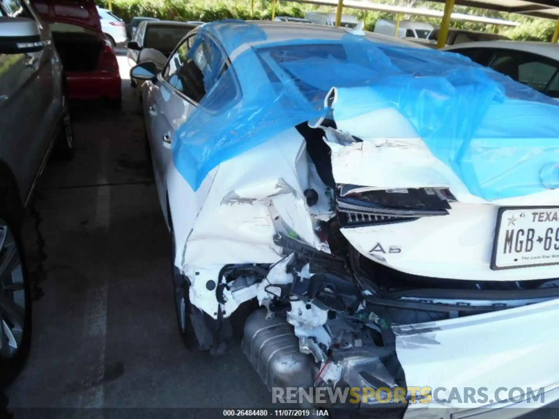 9 Фотография поврежденного автомобиля WAUANCF51KA059370 AUDI A5 2019