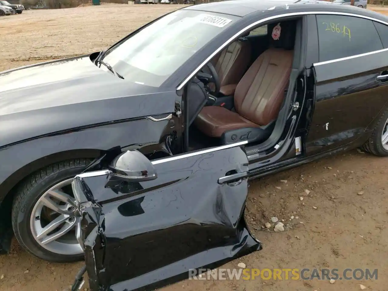 9 Photograph of a damaged car WAUANCF55KA022774 AUDI A5 2019