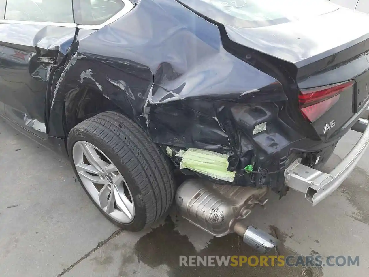 9 Photograph of a damaged car WAUANCF55KA054348 AUDI A5 2019