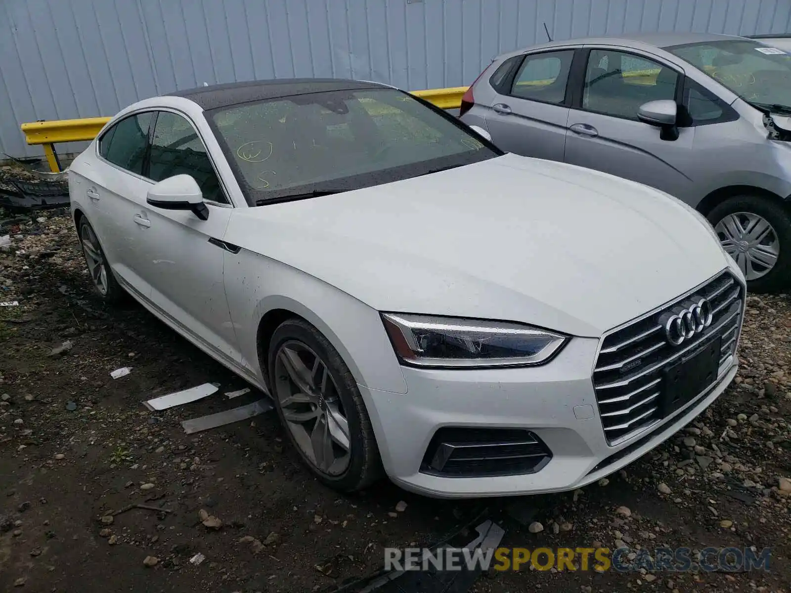 1 Photograph of a damaged car WAUANCF56KA054729 AUDI A5 2019