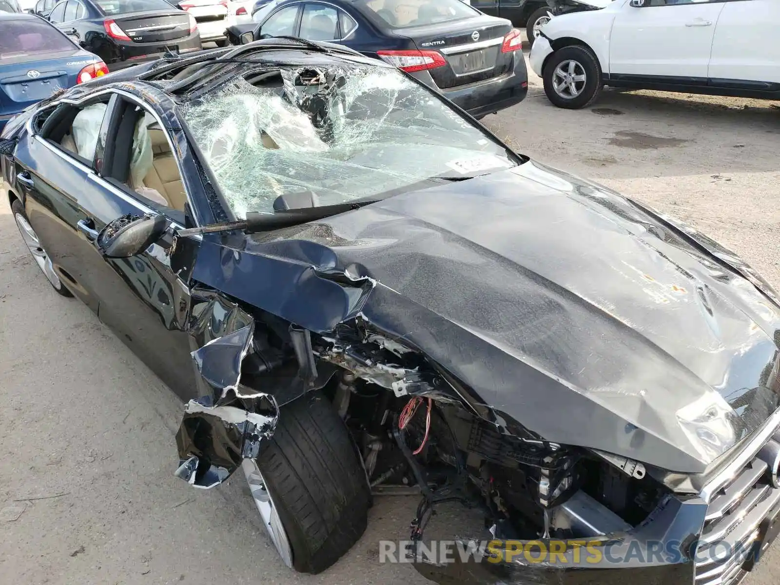 9 Фотография поврежденного автомобиля WAUANCF59KA058709 AUDI A5 2019