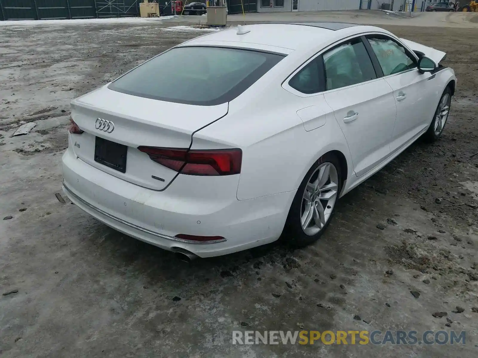 4 Фотография поврежденного автомобиля WAUBNCF57KA008038 AUDI A5 2019