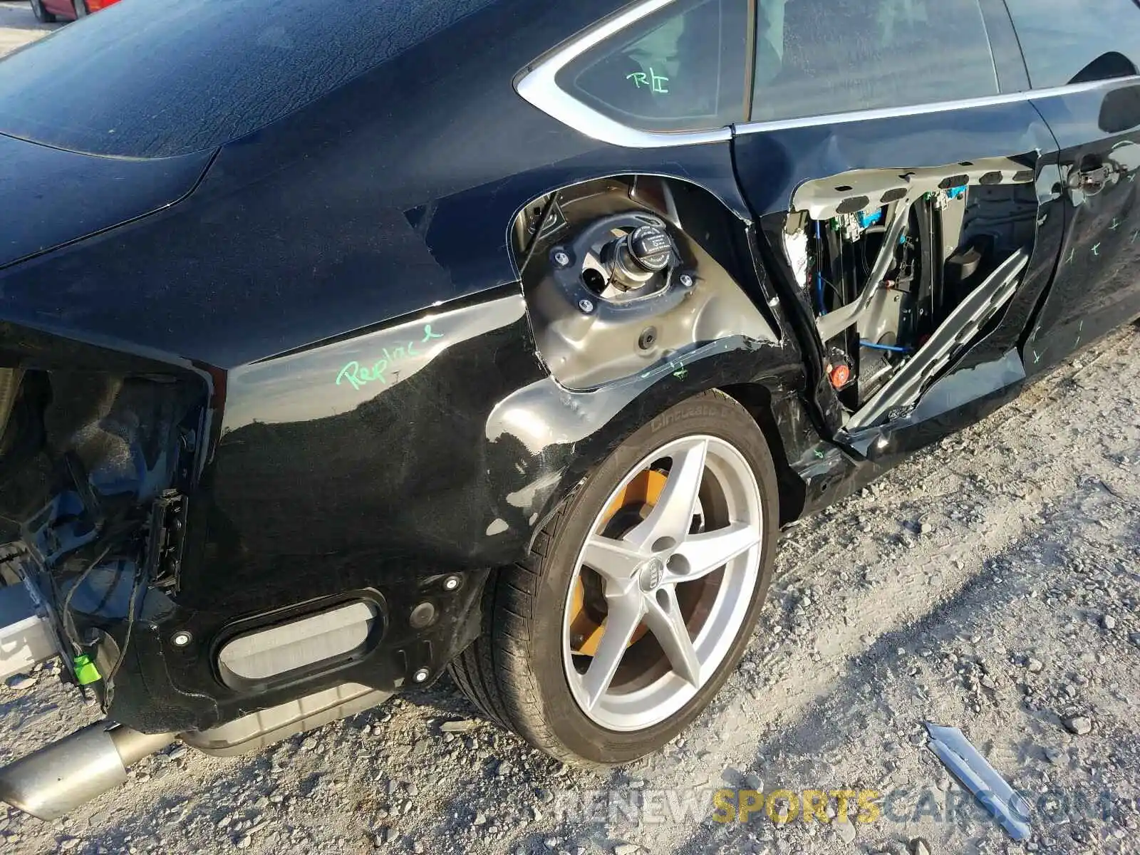 9 Photograph of a damaged car WAUDNCF54KA096006 AUDI A5 2019